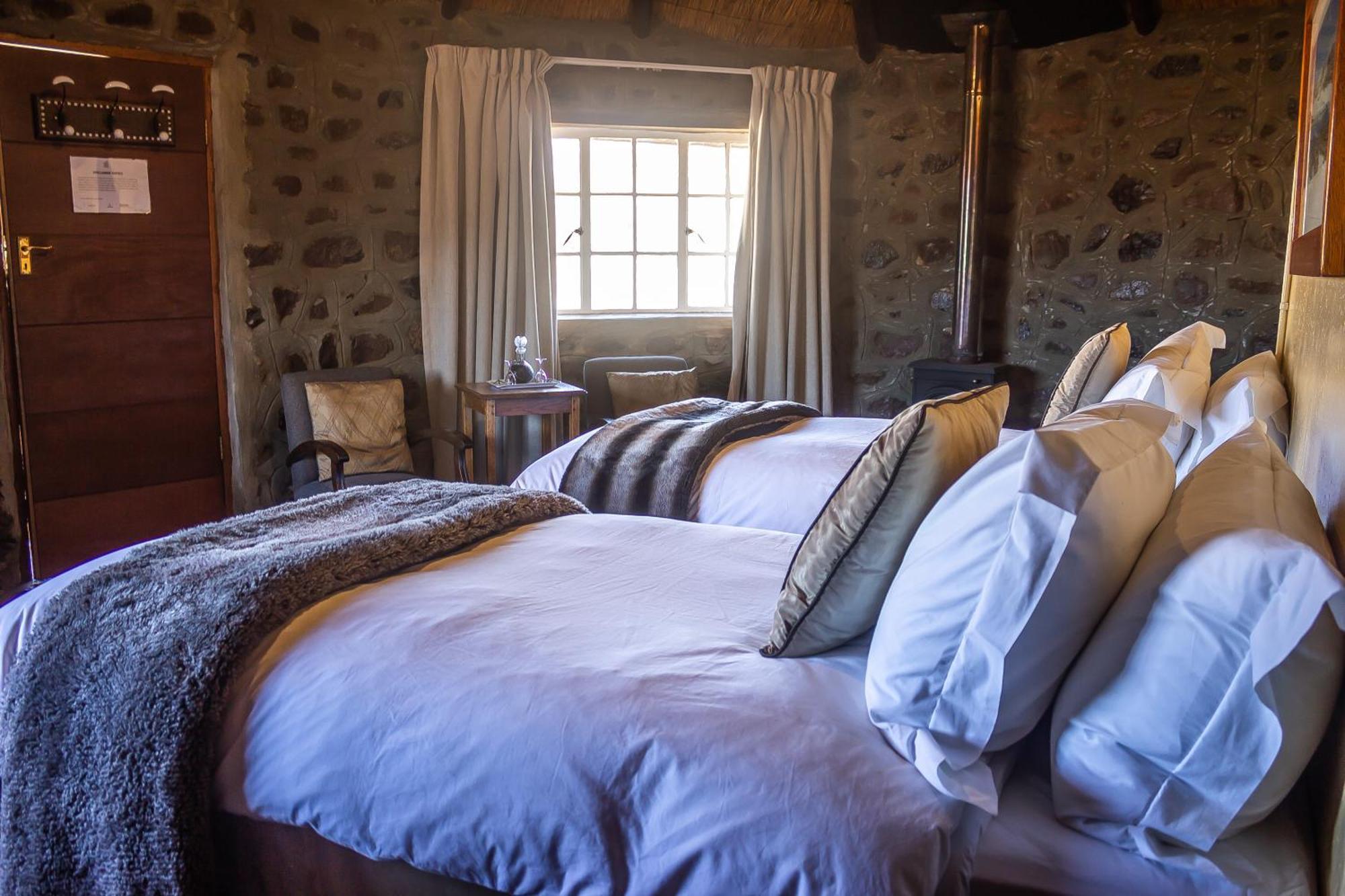 Sani Mountain Escape Hotel Mokhotlong Buitenkant foto