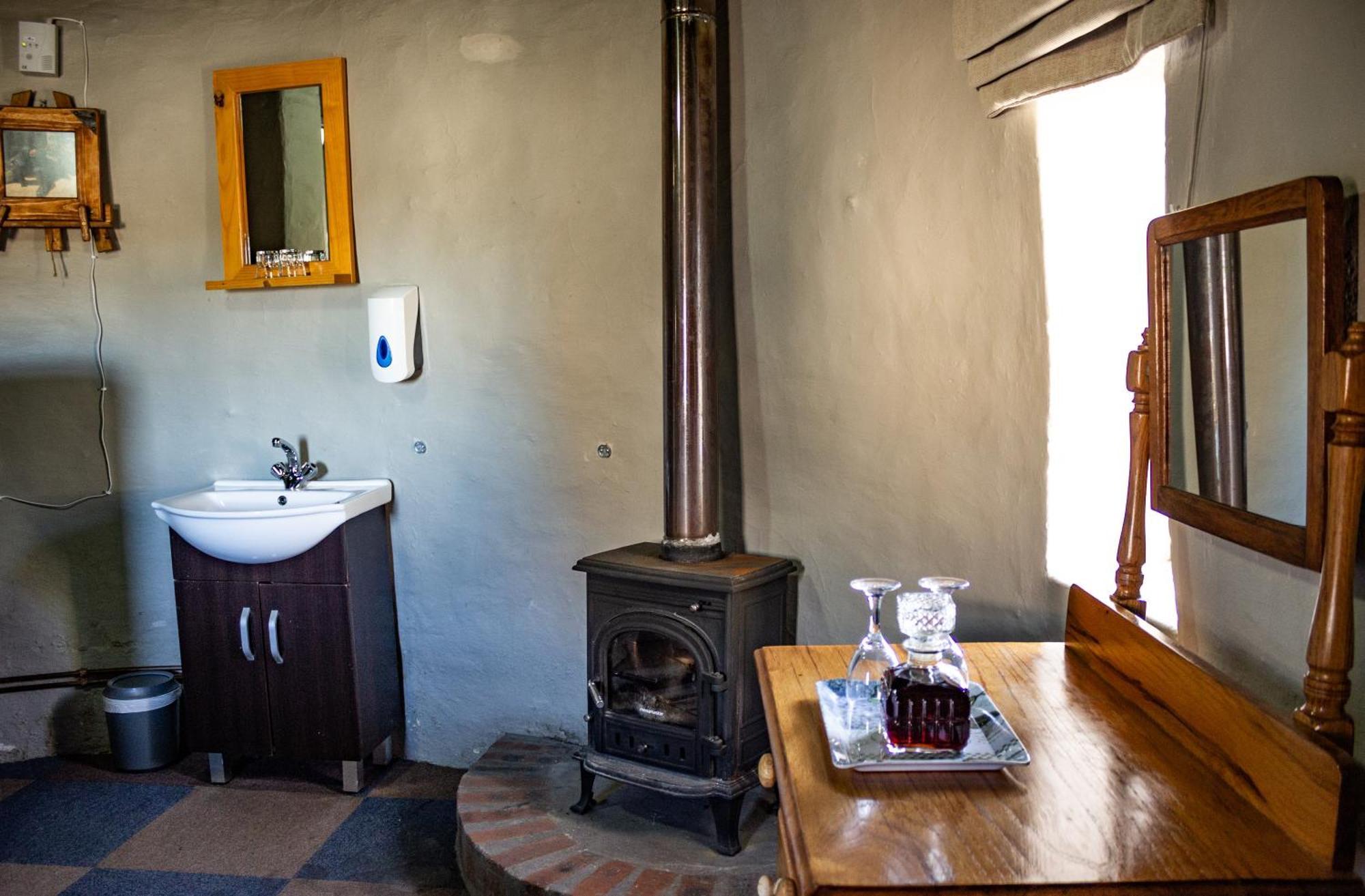 Sani Mountain Escape Hotel Mokhotlong Kamer foto